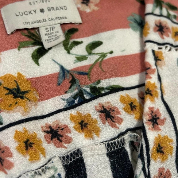 Lucky Brand Women's Floral Border Print Peplum Top Size Small - Picture 6 of 11
